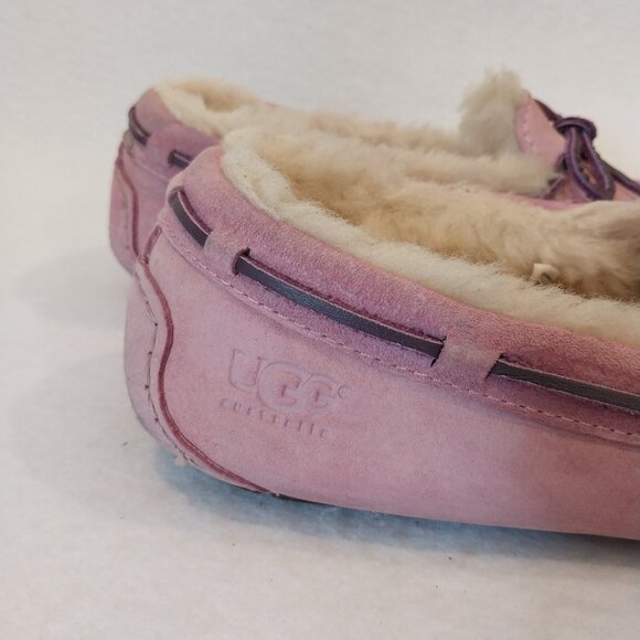 UGG Shoes Slippers Women 7 Pink Purple Dakota 5612 Comfort Shearling Fur Slip On - Picture 2 of 13